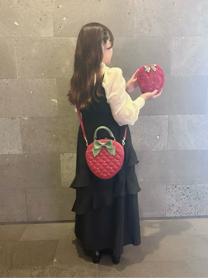 いちご新聞 いちごショルダーバッグ/Maison de FLEUR（メゾン ド