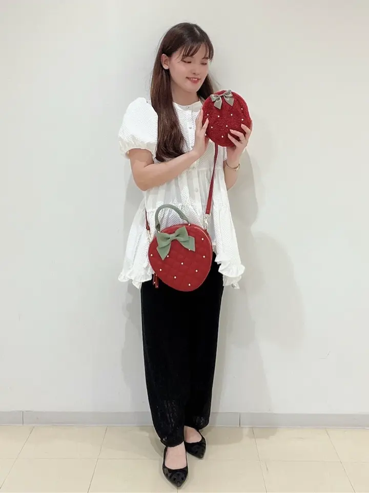 いちご新聞 いちごショルダーバッグ/Maison de FLEUR（メゾン ド