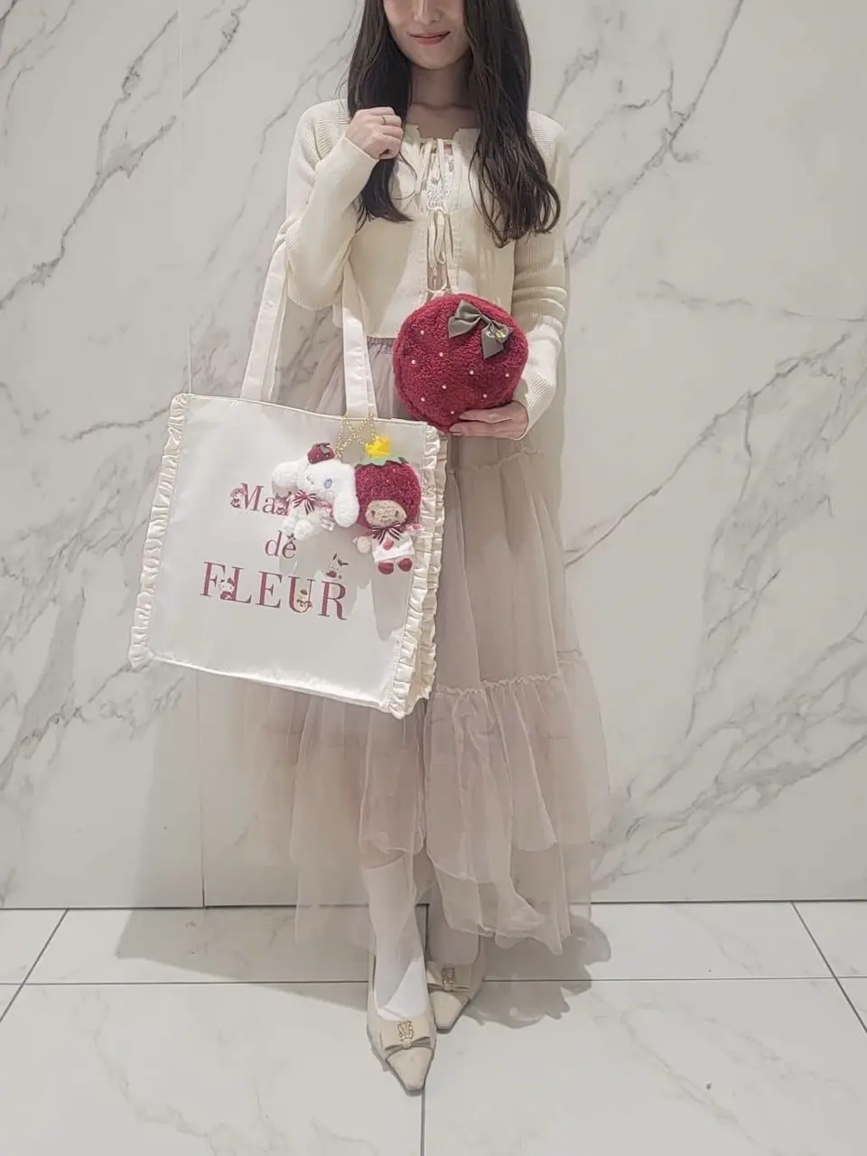 いちご新聞 フリルトートバッグ/Maison de FLEUR（メゾン ド フルール