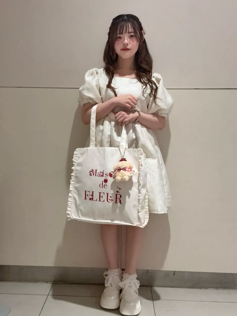 Maison de FLEUR メゾンドフルール いちご新聞 フリルトートバッグ いちご新聞 フリルトートバッグ/Maison de FLEUR（メゾン ド フルール