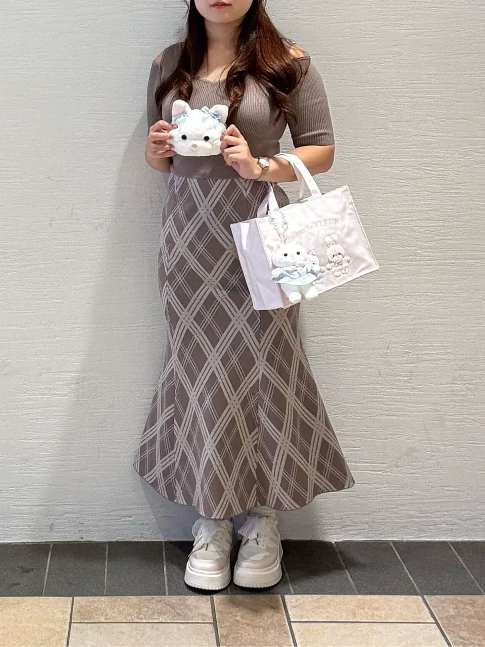 クリーミーねこフェイスポーチ/Maison de FLEUR（メゾン ド フルール