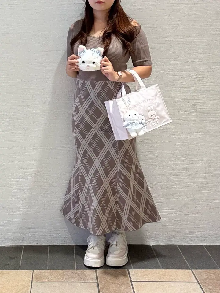 ジョリーフルール　名古屋クリマ　エピファニー＆新作テイラー　招き猫10㎝ポーチ⑥ クリーミーねこフェイスポーチ/Maison de FLEUR（メゾン ド フルール