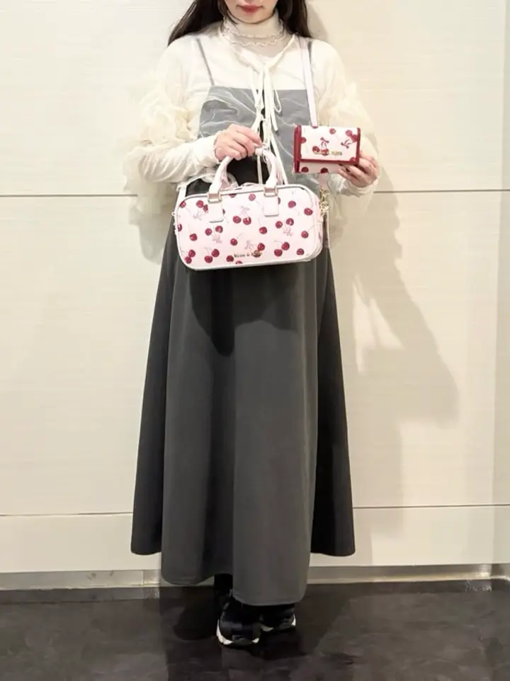 チェリー柄ウォレット/Maison de FLEUR（メゾン ド フルール）の