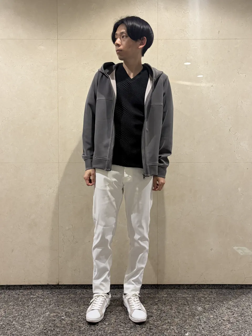 ブリスタージャガードVネックTシャツ