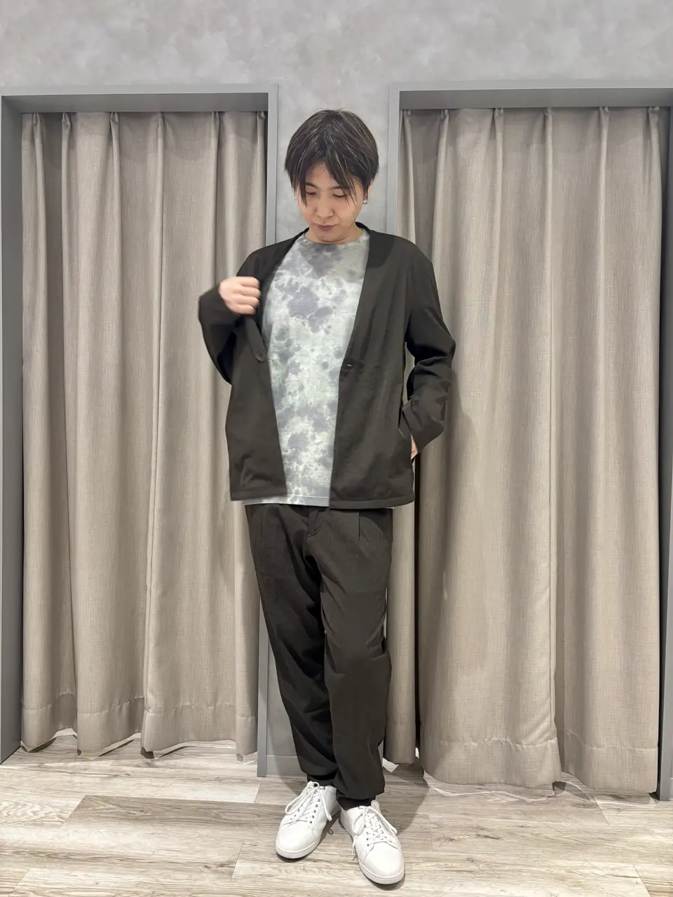 楊柳ストレッチノーカラージャケット