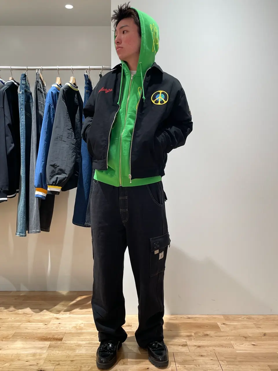 ALLOVER LOGO ZIP HOODED SWEATSHIRT – calif（カリフ）公式サイト