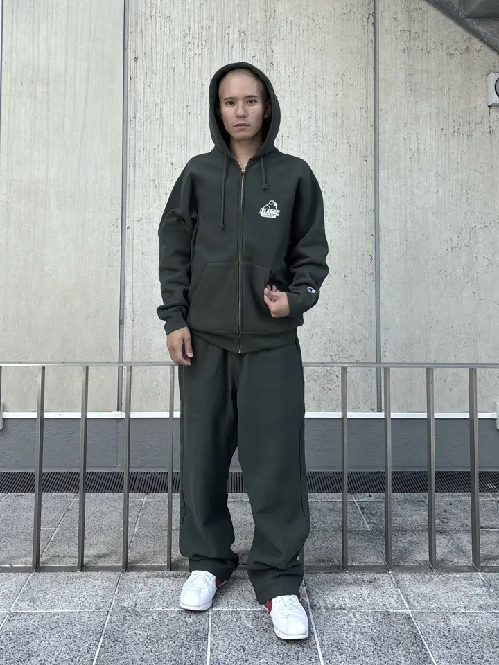 XLARGE×Champion REVERSE WEAVE ZIP UP HOODED SWEATSHIRT – calif