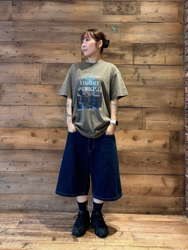 ※みっちゃん　未使用　 デヴォレ コットンチノパンツ29 ネイビー 6/28/2026のチワワの投稿