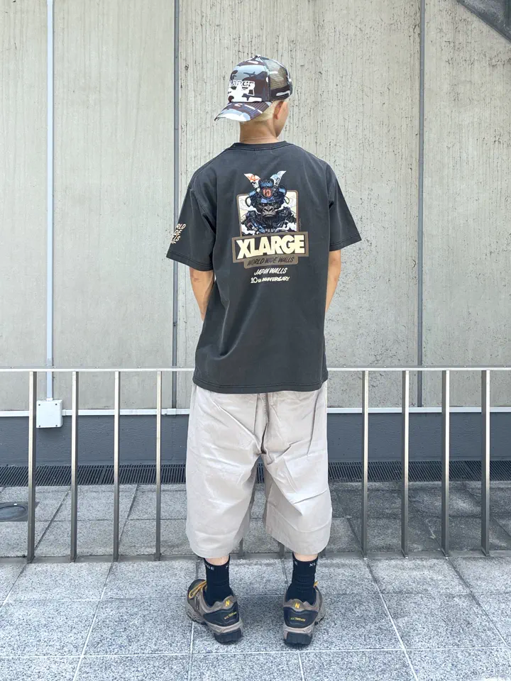 calif art gallery / XLARGE x Dragon76 x JAPAN WALLS S/S TEE calif