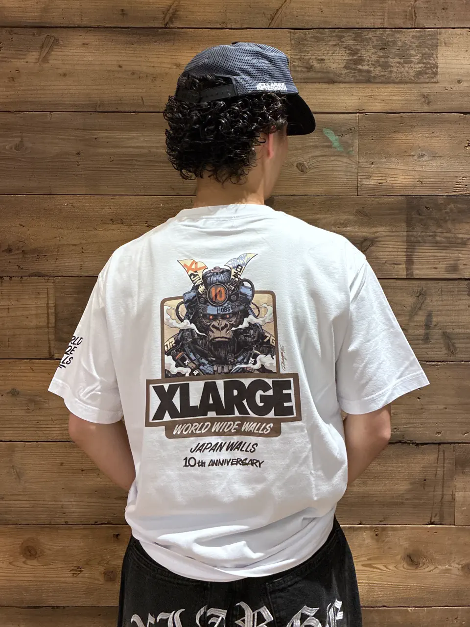 calif art gallery / XLARGE x Dragon76 x JAPAN WALLS S/S TEE calif