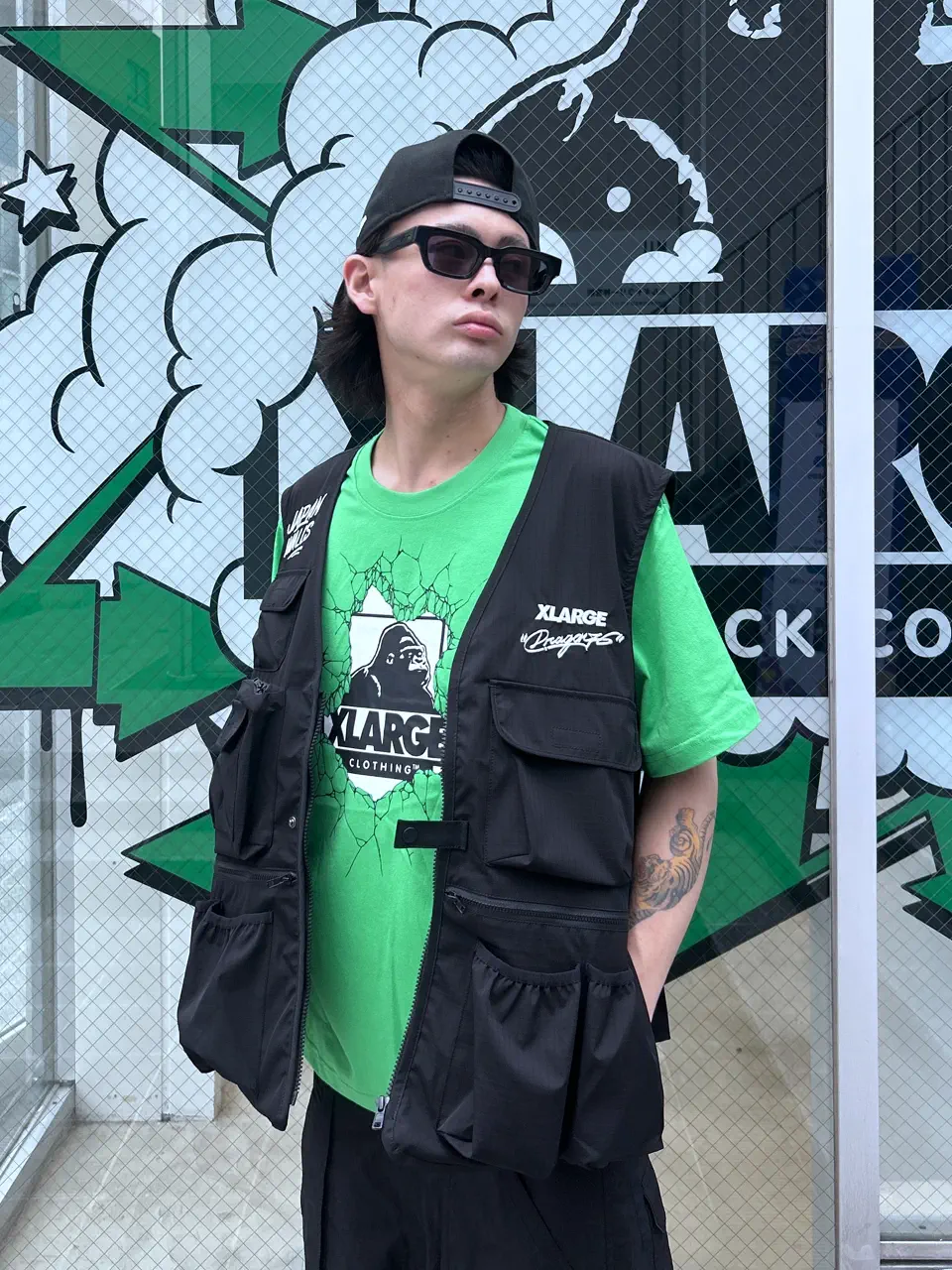 calif art gallery / XLARGE x Dragon76 x JAPAN WALLS MILITARY VEST