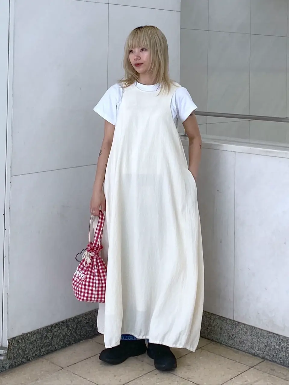 ワンピース BACK OPEN FLARE DRESS Ameri（アメリ）の「BACK OPEN FLARE DRESS（ワンピース）」 - WEAR