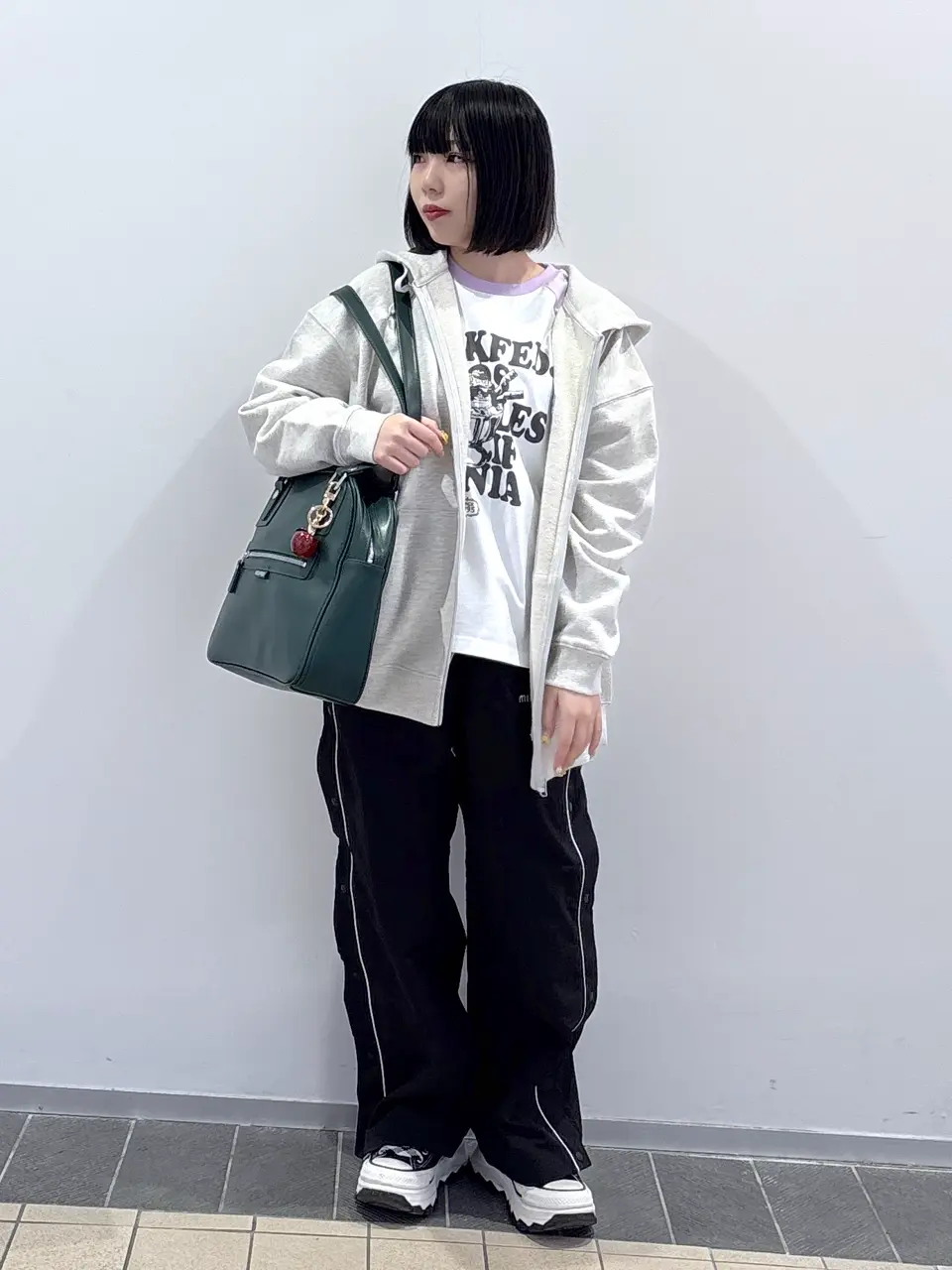 CHERRY COLLEGE LOGO ZIP UP HOODIE – calif（カリフ）公式サイト