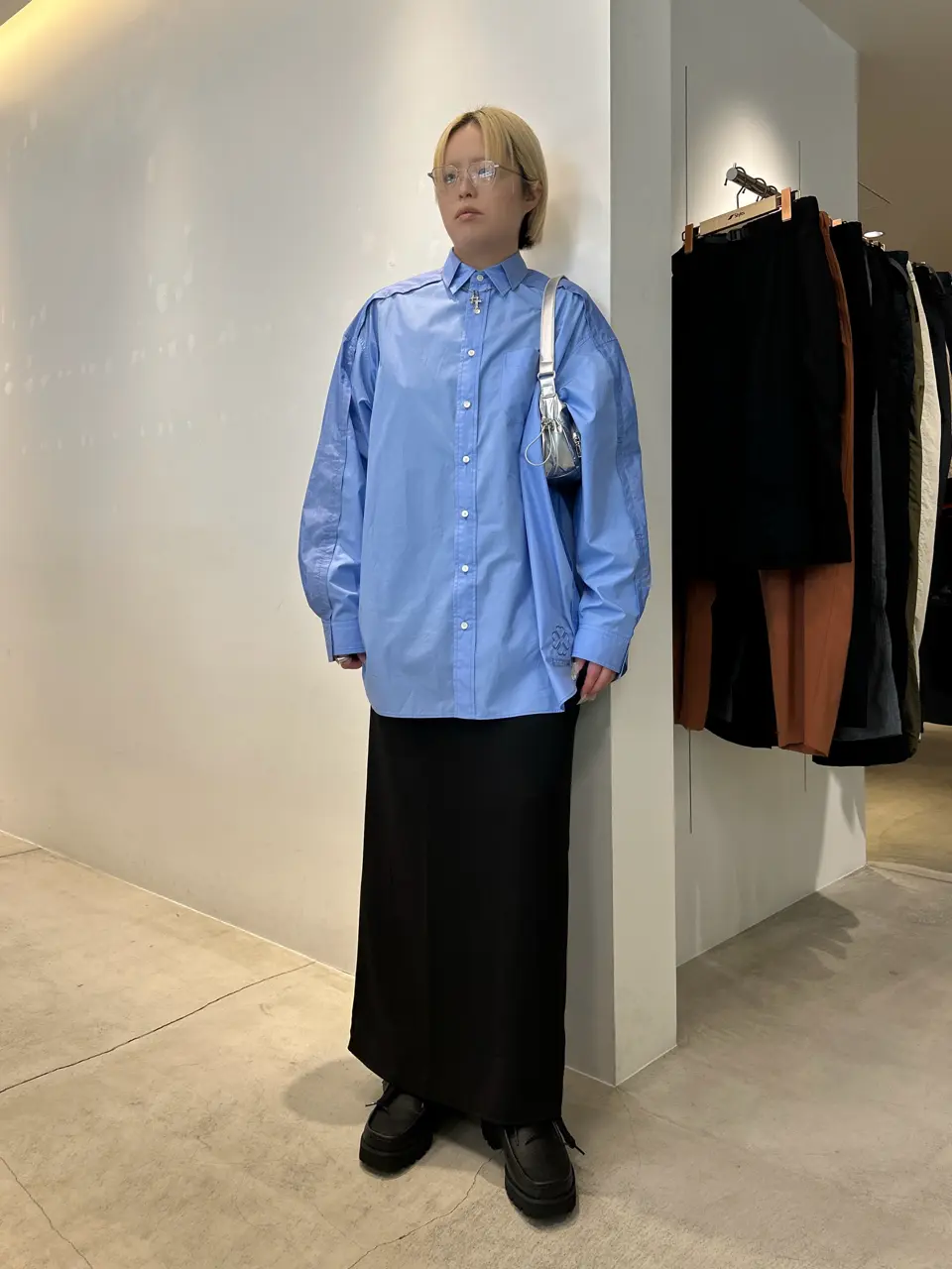 K♢194 にじいろ ユニークバイカラーデニムパンツ | ファッション通販サイト NUGU