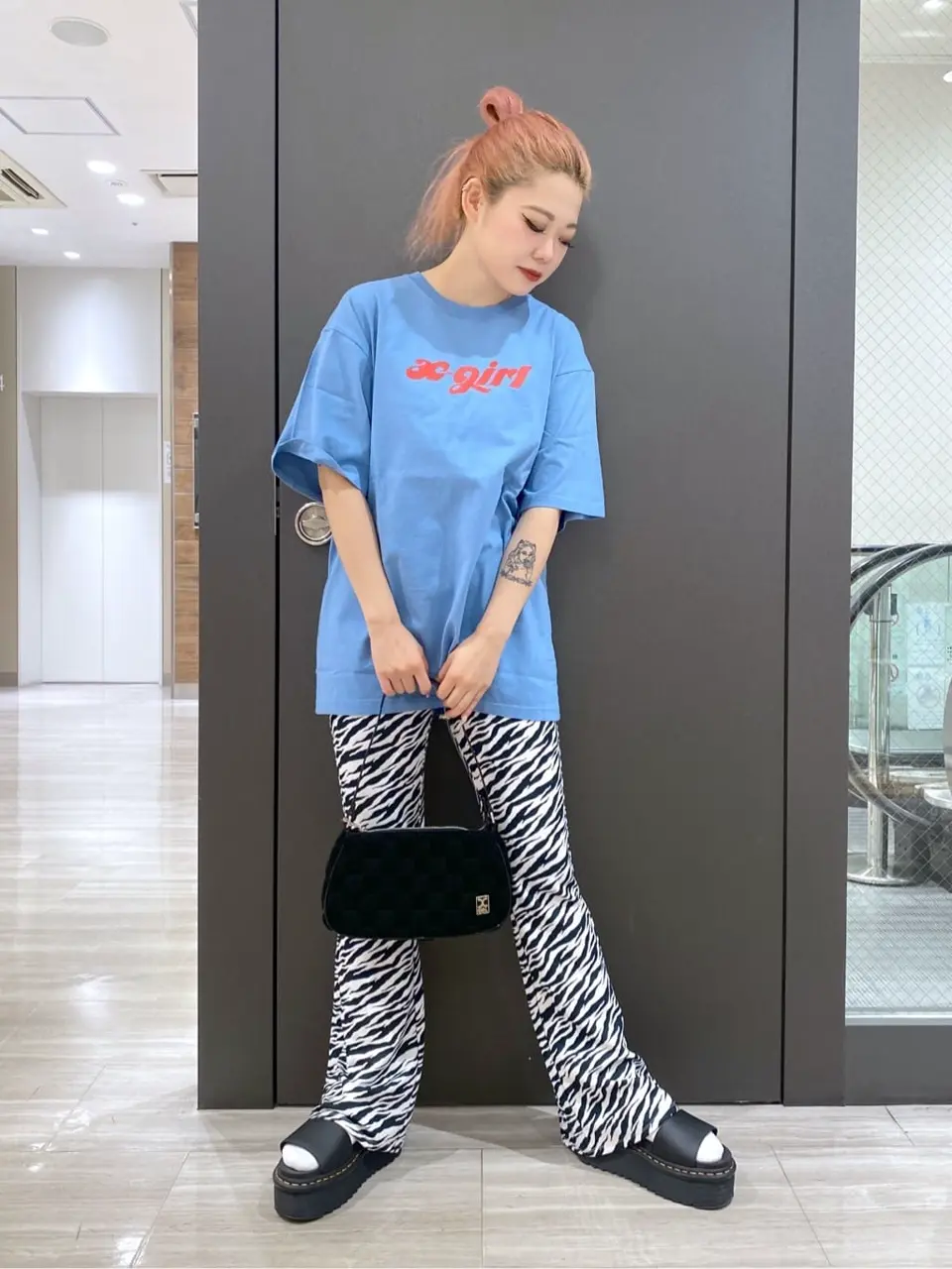 CHUBBY LOGO S/S TEE X-girl – calif（カリフ）公式サイト