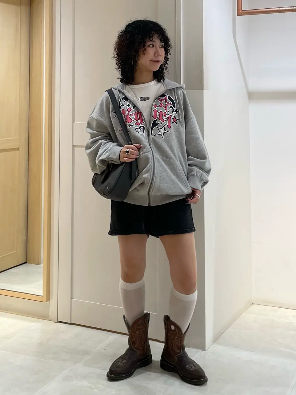 74 X-girl エックスガール MILLENNIUM RADS ブルー o 74 X-girl エックスガール MILLENNIUM RADS ブルー o - メルカリ