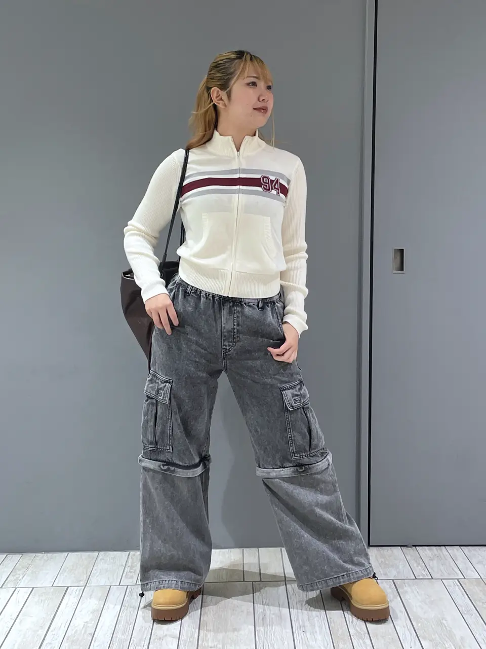 Nala Croppded knit top 水陸両用 Nala Croppded knit top 水陸両用