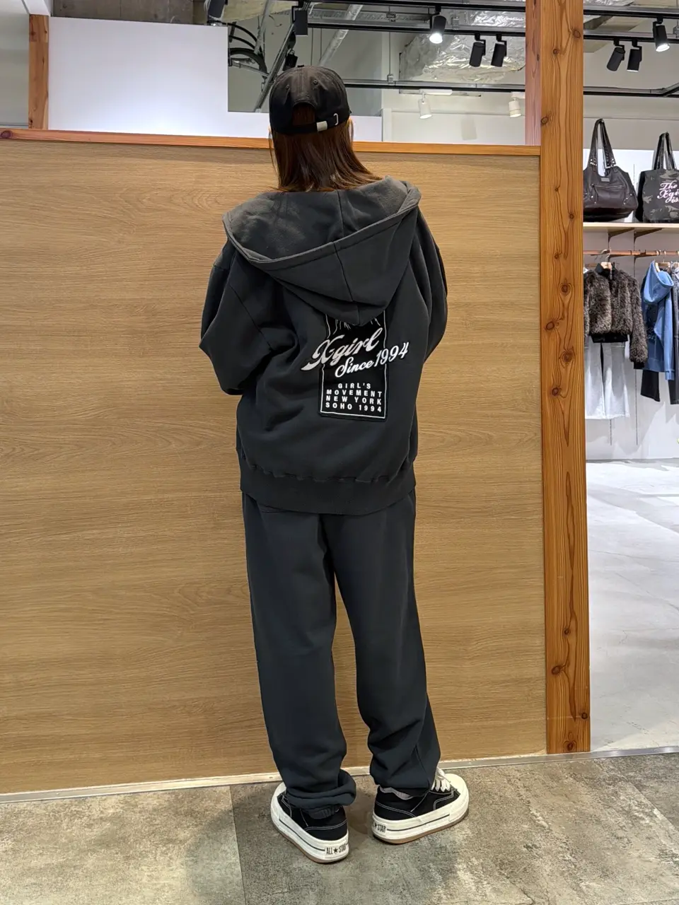 FACE BOX PATCH ZIP UP SWEAT HOODIE – calif（カリフ）公式サイト