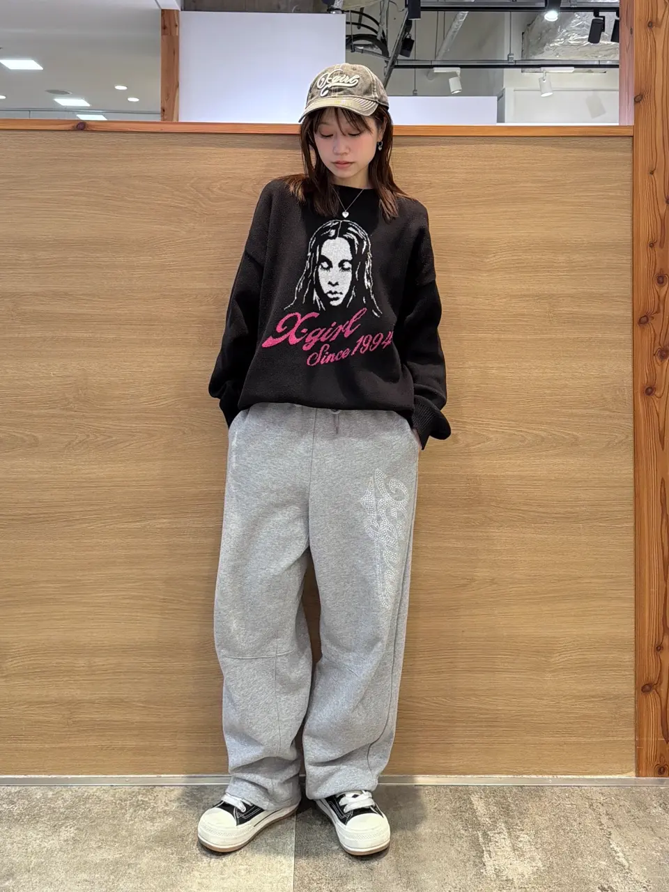 RHINESTONE CURSIVE LOGO SWEAT PANTS – calif（カリフ）公式サイト