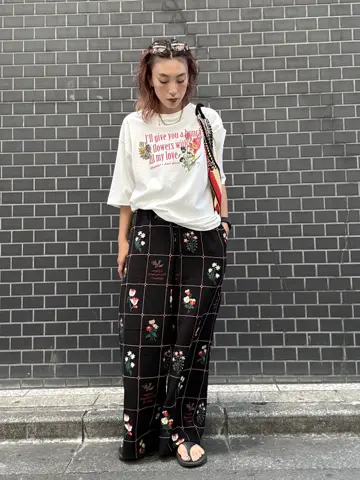 mag.by c/FLOWER EMBROIDERY PANTS – calif（カリフ）公式サイト