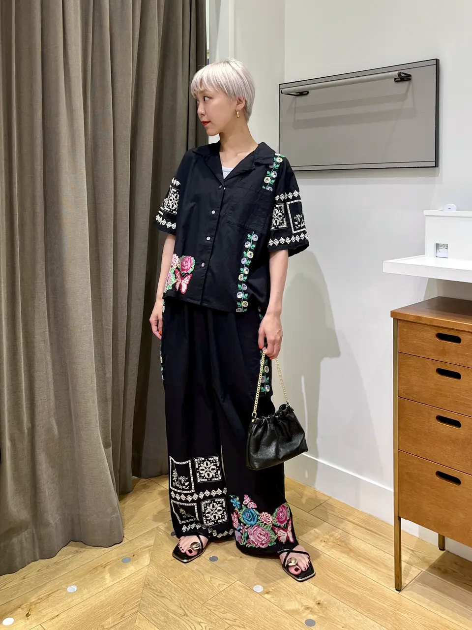 FLOWER EMBROIDARY EASY PANTS – calif（カリフ）公式サイト