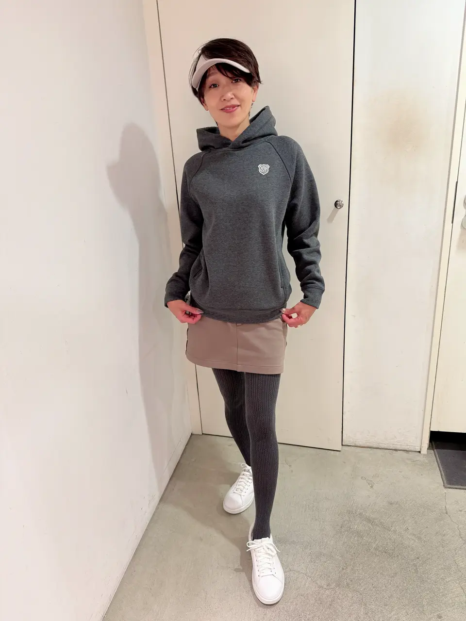 WOMEN 耳当て付きバイザー エクリュ