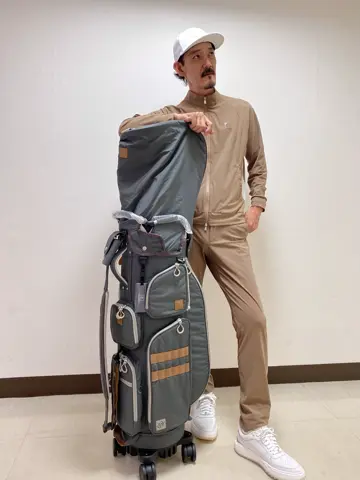 チョーさん専用　callaway フード付き キャディバッグ 稀少！Callaway キャロウェイ キャディーバッグ フードカバー付属