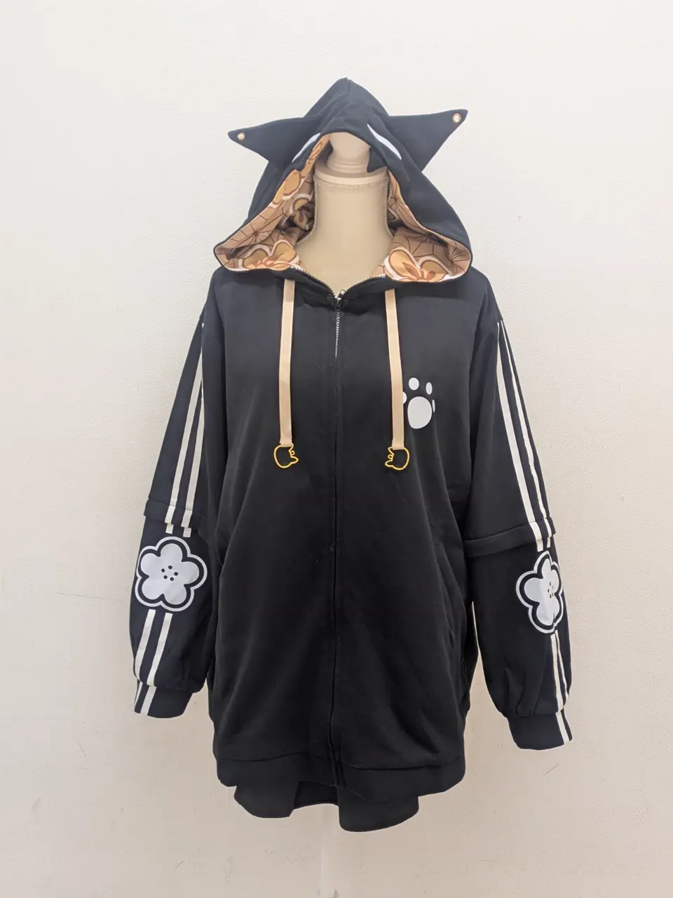 EVEパーカーセットおまけ付き 1/12/2026のみくの投稿