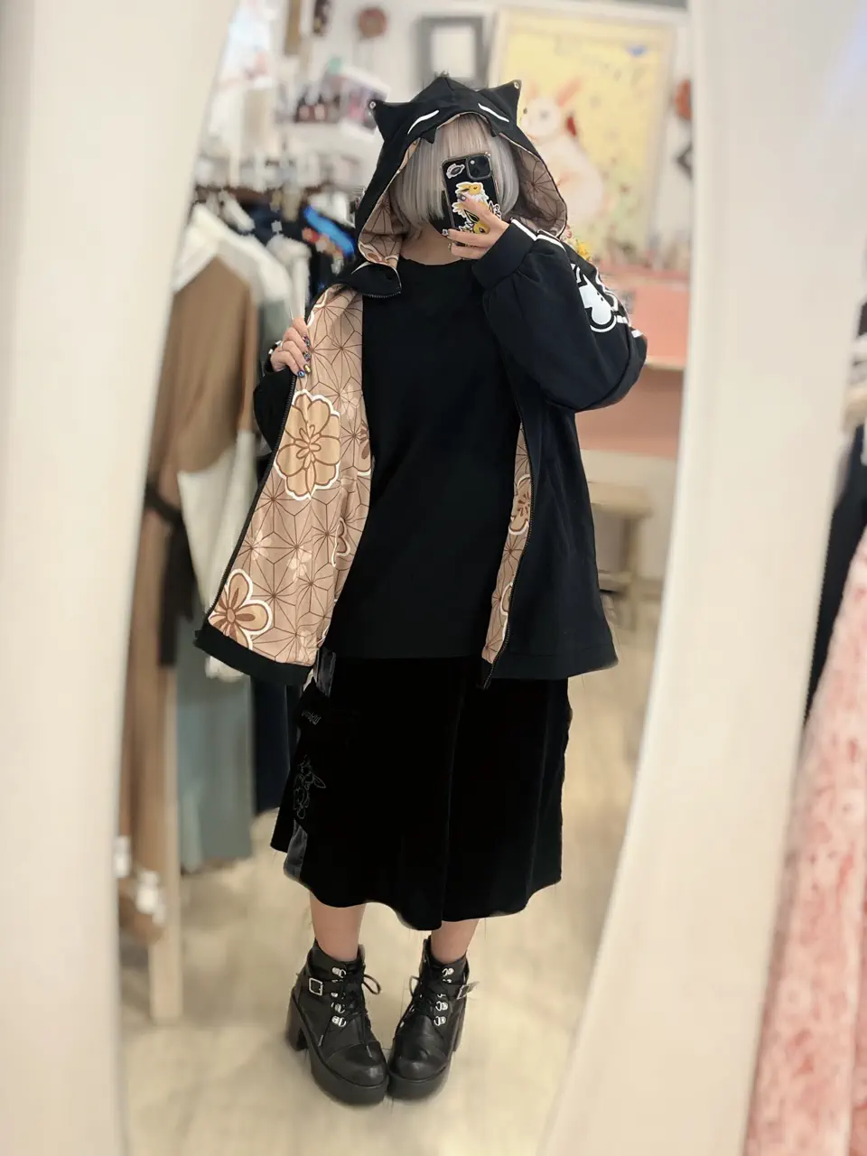 hasn様 ご依頼分 ロボホン 服 ファー パーカーx4着 6/11/2026のたかこの投稿