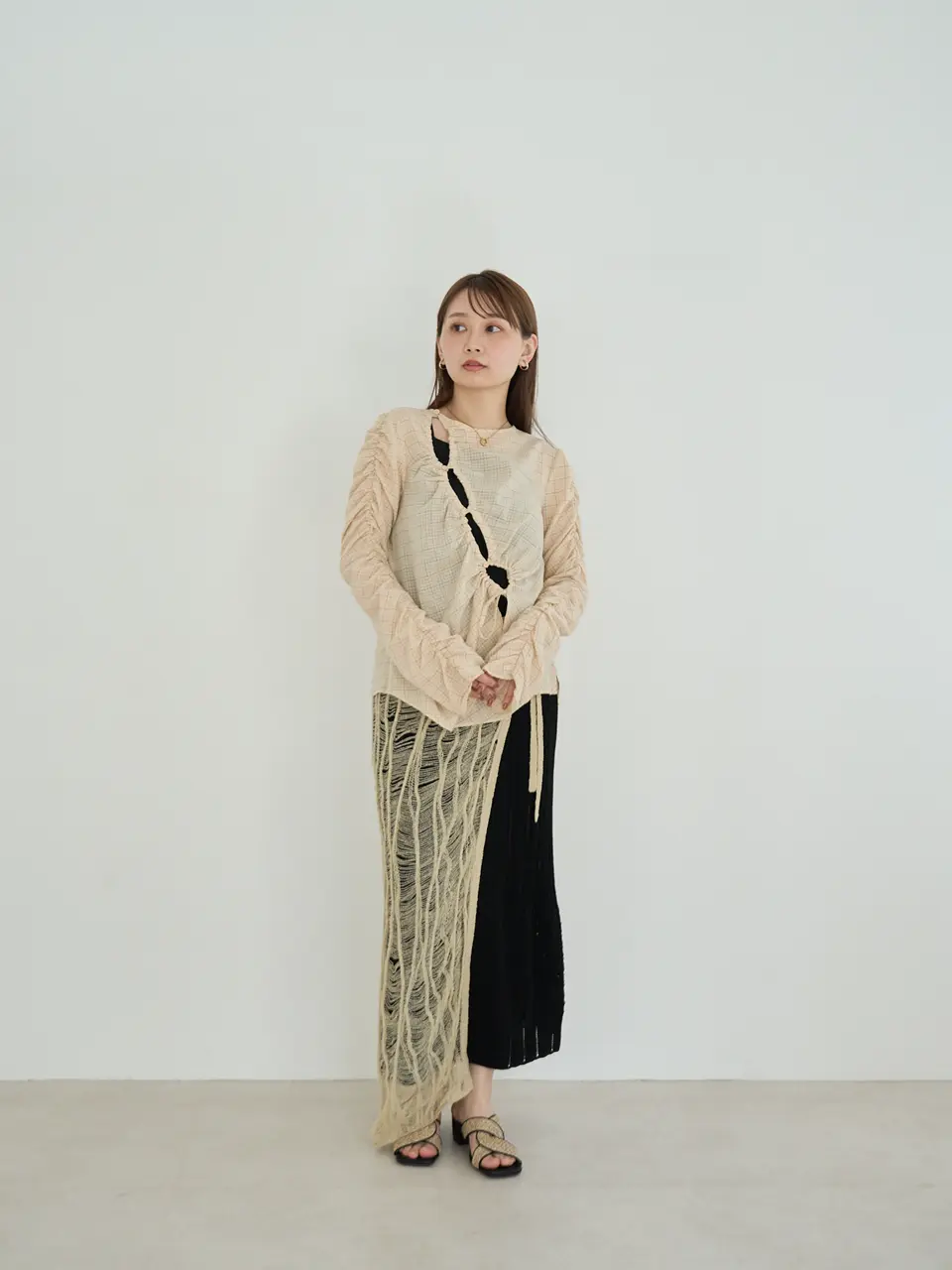 BOUCLE SUKASHI SHAWL