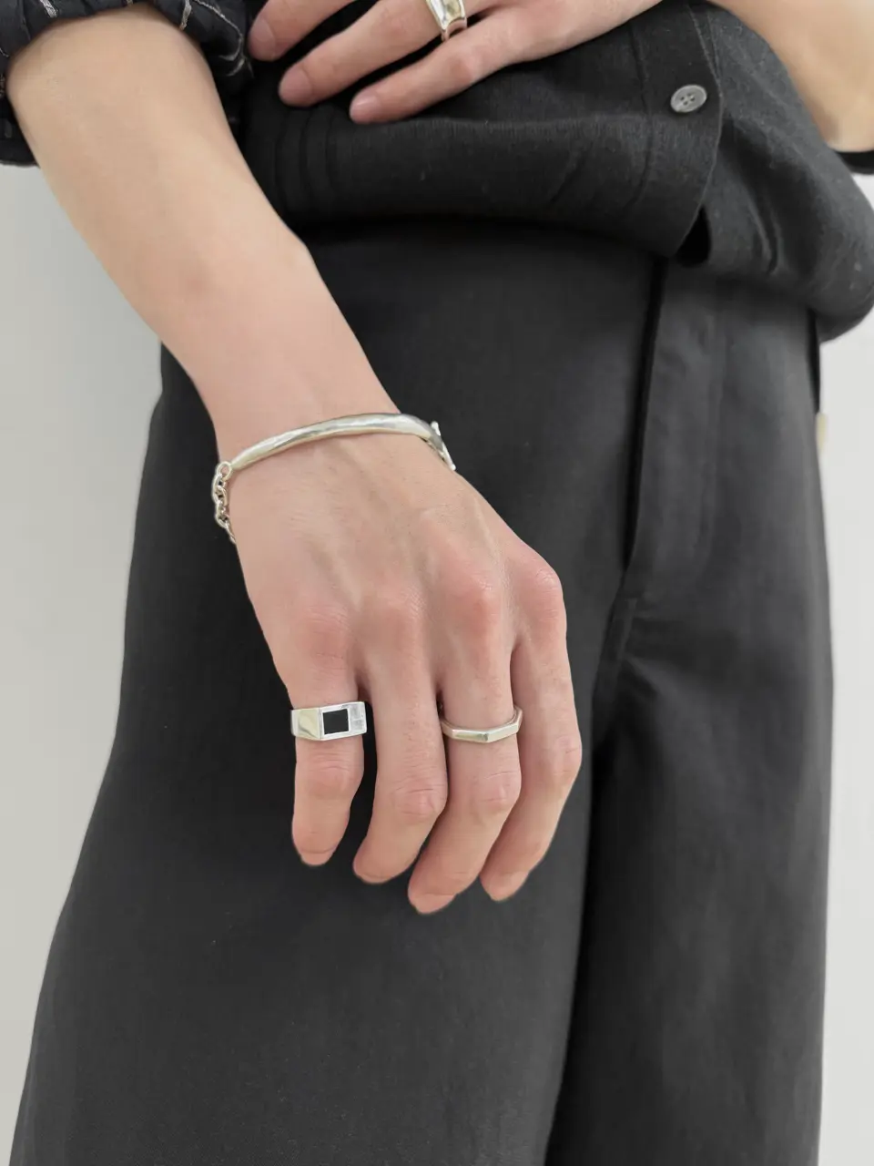 TEN. シルバー ツイストリング タップリング SV