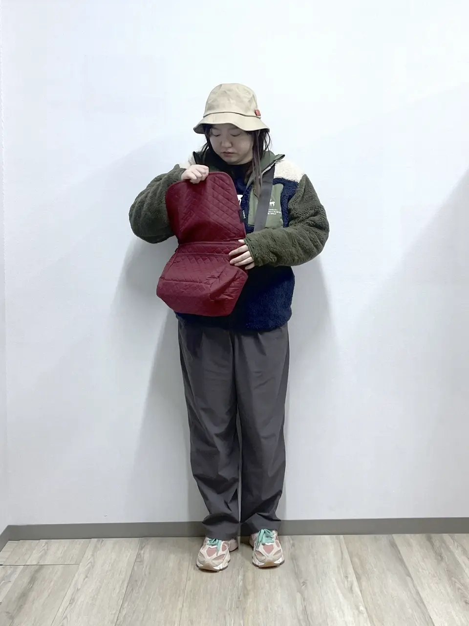 MAYUのスタッフページ