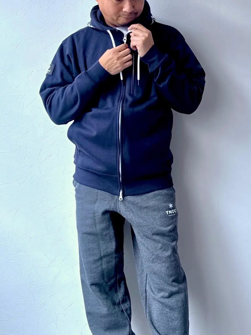 トップス TNOC THE SWEATER DAY-TEX Ezosika Navy L 3/15/2026のITOPIROの投稿