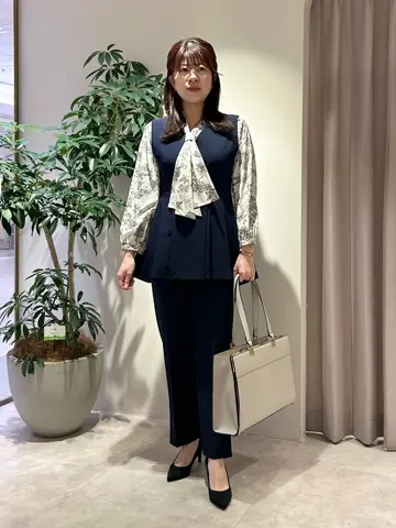 新品未使用　ADORE へプラムニットジレ　ブラック 新品未使用 ADORE へプラムニットジレ ブラック