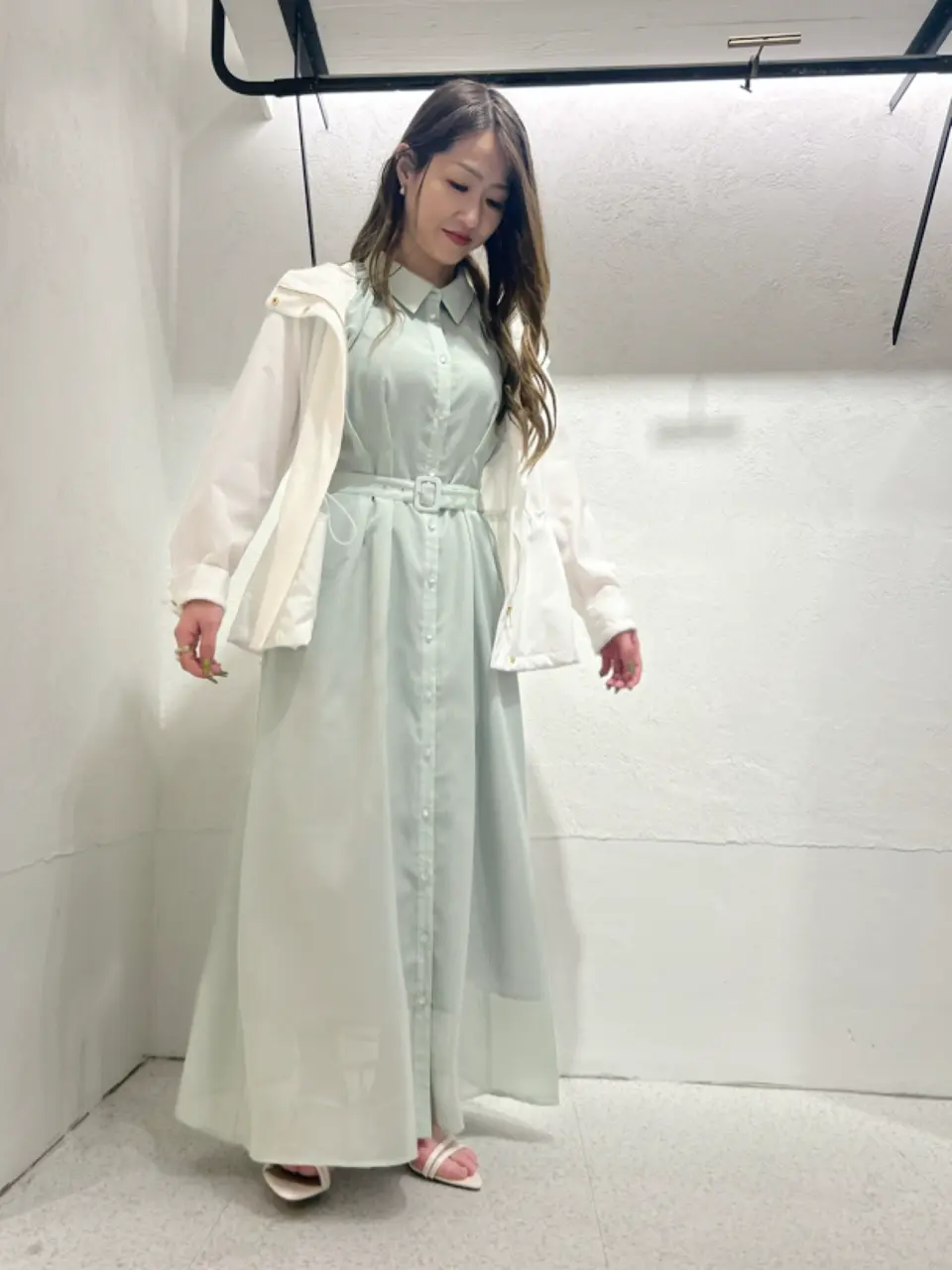 人気ブランド新作豊富 SALE】シアーストライプバルーンスリーブシャツワンピース ワンピース