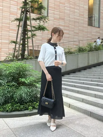 12Agenda夏ジャケット半袖M紺未使用定価の半額以下！週末値下げ 12Agenda夏ジャケット半袖M紺未使用定価の半額以下！ - メルカリ