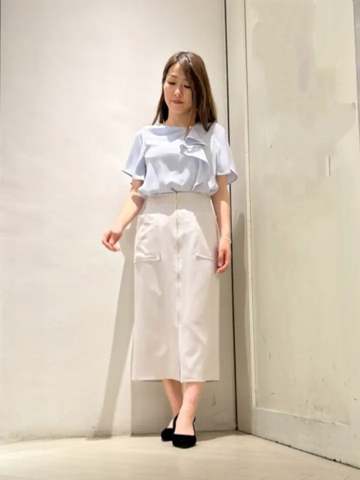 フレンチキスアシメネックフリルデザインブラウス - 12Twelve Agenda