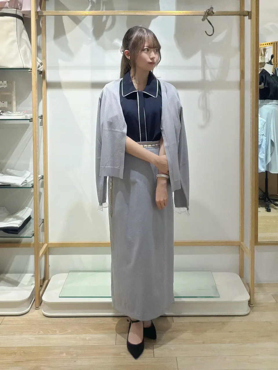 mimi Collaboration】配色サテンタックスリーブシャツ - 12Twelve