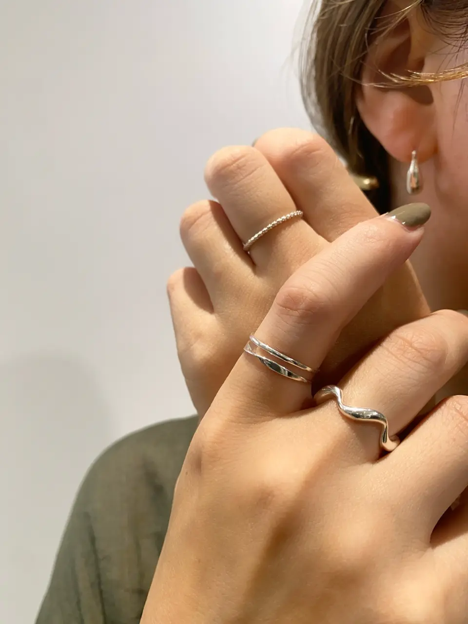 SV925〉11号プチフラワーラインリング - 12Twelve Agenda