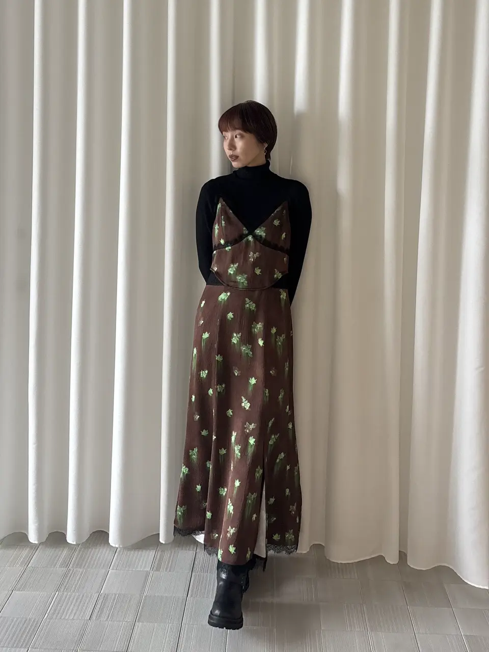 【完売商品】CLARA SATIN CAMI DRESS ブラック CLARA SATIN CAMI DRESS