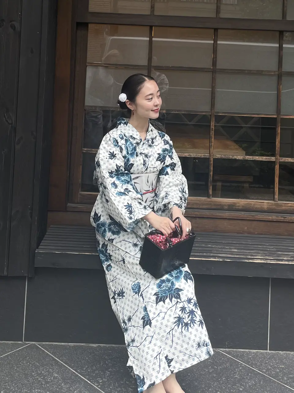 KEITAMARUYAMA × Ameri IVORY FLOWER YUKATA