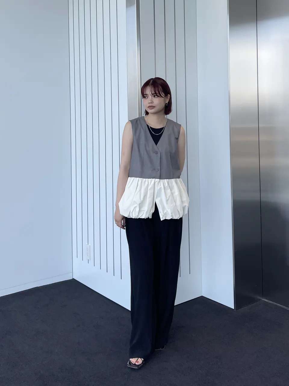 PEPLUM BALLOON BACK OPEN VEST