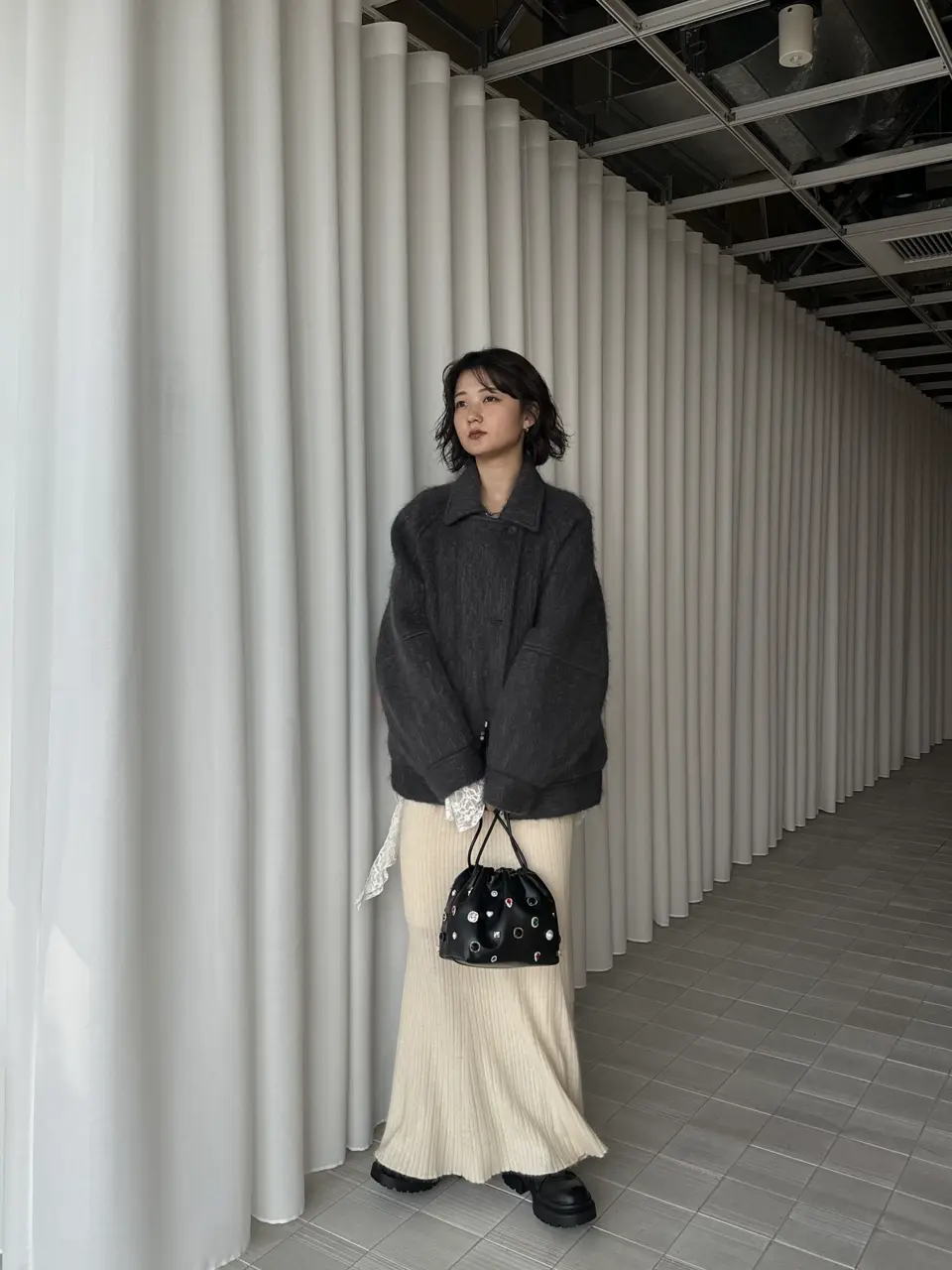 UND 2WAY CUT LACE FRILL TOP