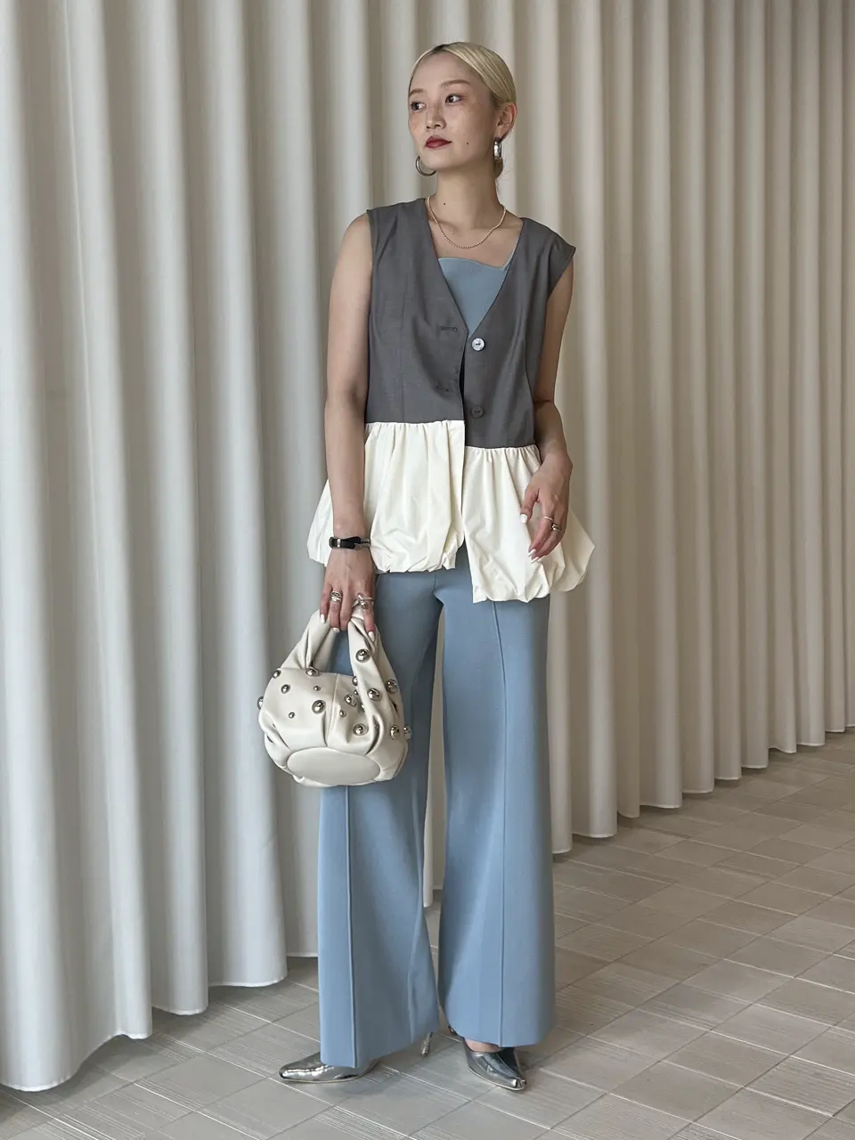 PEPLUM BALLOON BACK OPEN VEST