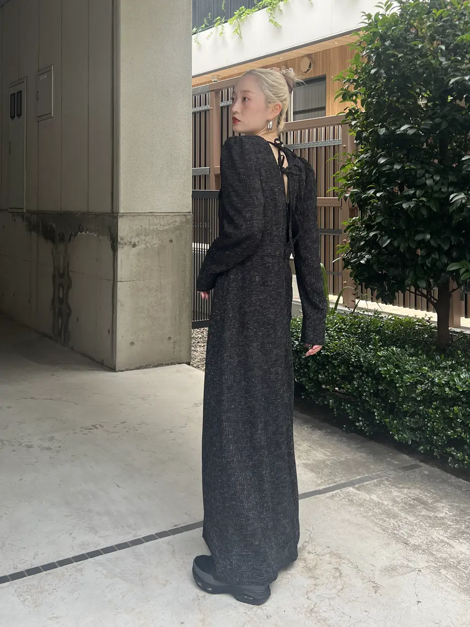 ADORABLE BACK RIBBON TWEED DRESS ブラウン XS ADORABLE BACK RIBBON TWEED DRESS