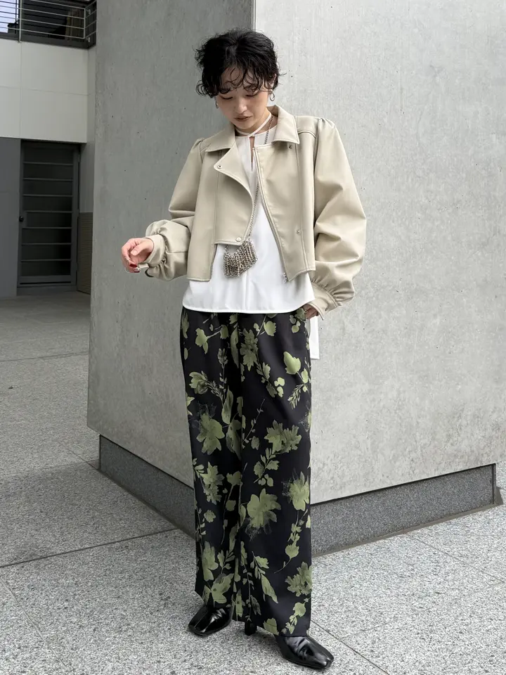 AmeriVINTAGE GRAINY FLOWER STRAIGHTパンツ GRAINY FLOWER STRAIGHT PANTS