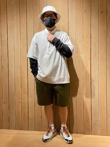 ウィリーチャバリア GYM SHORTS フェード加工ショートパンツ 2025年最新】WILLY CHAVARRIA ショートパンツ・ハーフパンツの