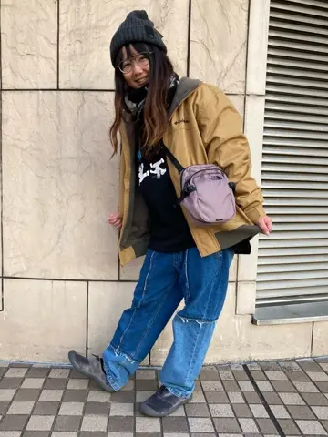 美品 23区 撥水加工ゆったりメモリータフタ スタンドネックネイビー 44 スタンドネックテントラインブルゾン｜ナチュラルビューティー