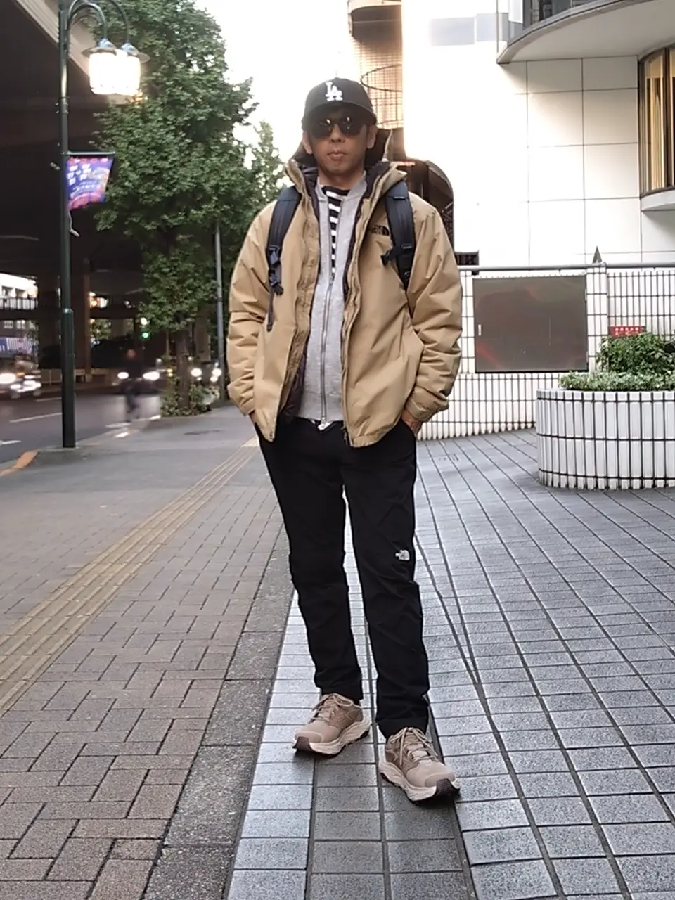 美品　THE NORTH FACEドローライトパンツ　アーバンネイビー　L THE NORTH FACE アーバンネイビー ドローライトパンツ - メルカリ