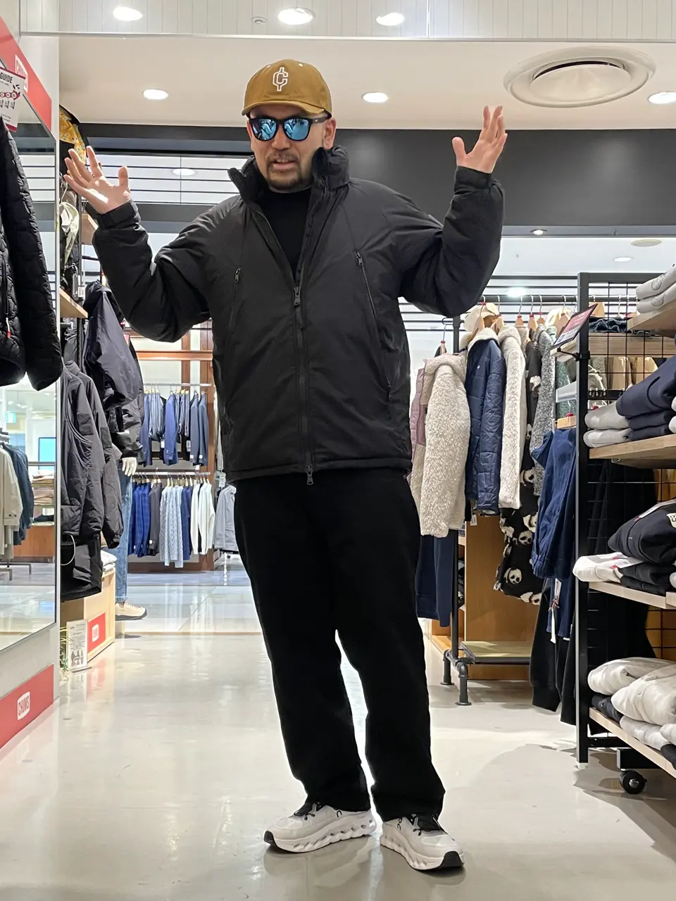 Xmasセール本日までお値下げ‼️ワイルドシングス W'S HAPPYJACKET ワイルドシングス WILD THINGS ハッピージャケット HAPPY JACKET 撥水